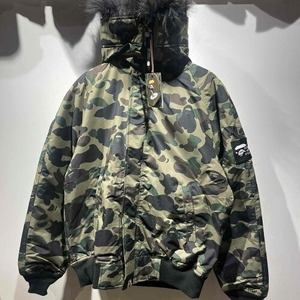 A BATHING APE 1ST CAMO FUR DOWN HOODIE JACKET Mサイズ 001HJE801015X アベイシングエイプ ダウンジャケット BAPE ベイプ