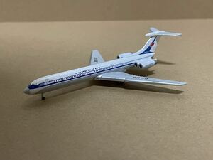 外箱に傷みあり 1/500 IL-62M アロフロート航空 CCCP-86700 [ヘルパウイングス] イリューシン設計局 送料無料 