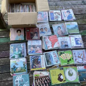 【250枚程度】民謡　小唄　長唄　端歌　音頭　舞踊　浪曲　レコード箱売り　7インチ　ke0605-3