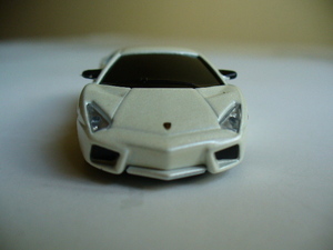 UCC Lamborghini collection Lamborghini Roventon パールホワイト KYOSHO 京商 ランボルギーニ プルバックカー ダイキャスト製 1/72