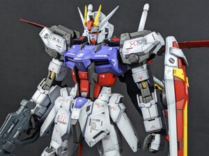 完成品 塗装改修済み バンダイ MG 1/100 エールストライクガンダム ver.RM 機動戦士ガンダムSEED ガンプラ