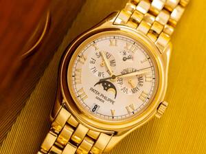 ★PATEK-PHILIPPE★パテックフィリップ 5036J アニュアルカレンダー　ムーンフェイズ K18YG 最高級腕時計！！入手困難！！希少美品！！