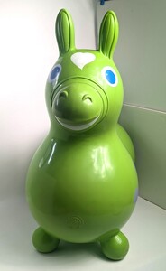 ロディ Rody　子供が遊んだ中古品です　キズ、汚れ、ヘコみ等あります　現状渡しです　まだまだ使って頂けると思います　子供用　乗り物　