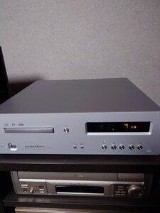 CDプレーヤー　LUXMAN　ラックスマン　D-05u