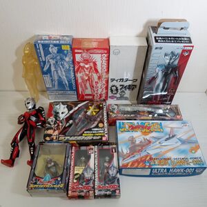 み824【送140】1円～ ウルトラマン グッズ フィギュア まとめセット (ソフビ ネクサス メフィスト ノア ティガ ウルトラホーク プラモ 他