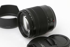 美品｜パナソニック LUMIX G VARIO 12-60mm/F3.5-5.6 ASPH./POWER O.I.S. H-FS12060 CA01-C466-2O2B