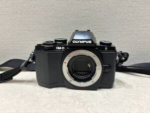 M6034　OLYMPUS オリンパス OM-D E-M10　デジタル ミラーレス 一眼レフ オリンパス ブラック　電源動作のみ確認済み　ジャンク品