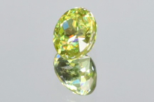 4.28mm 美しいミラクル☆ダイヤモンドラスター☆彡 VS 天然 スフェーン 天然石 ルース ラウンド 0.365ct | マダガスカル産