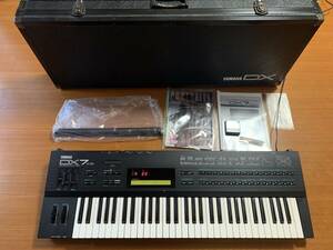 【ジャンク】YAMAHAヤマハ DX7II-D ROMカートリッジ 譜面台 取扱説明書 専用ハードケース付属