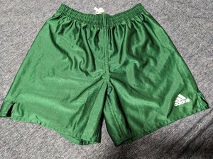 美品 adidas アディダス 短パン 160 子ども ジュニア キッズ サッカー フットサル 緑 