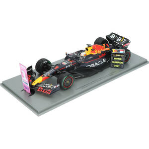 Spark 1/18 Oracle Red Bull Racing RB18 No.1 Winner Japanese GP 2022 w/No.1&Champion Board Max Verstappen 18S774 新品・未開封品