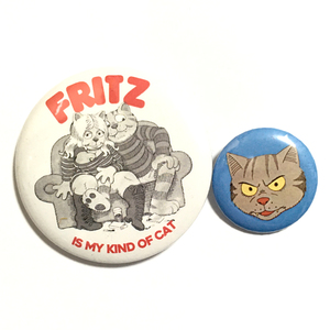 デカ缶バッジ 58mm 25mm 2個セット Fritz The Cat (白) Robert Crumb ロバートクラム チーチ&チョン