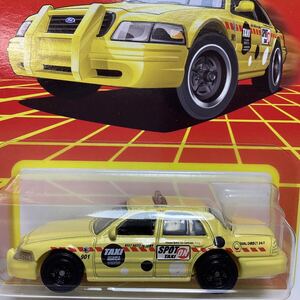 ☆マッチボックス☆ 2006 フォード　クラウン　ビクトリア　黄色　MATCHBOX 