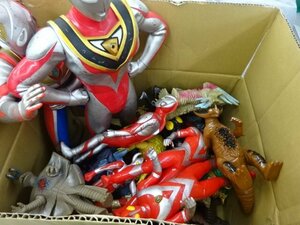 ★ジャンク★円谷プロ ウルトラマン 怪獣 ソフビ まとめ売り 日本製 段ボール込み約3キロ