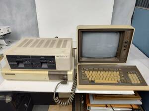 241108-3 昭和レトロ本体 MiniDisk Unit 通電確認 モニタ- 通電不可 NEC Personal Computer PC-8801 モニタ- MiniDisk Unit キ-ボ-ドセット