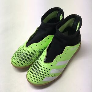 送料込み★adidas アディダス★スニーカー　ランニングシューズ★ジュニア　レディース　キッズ　22.0㎝#50601s281