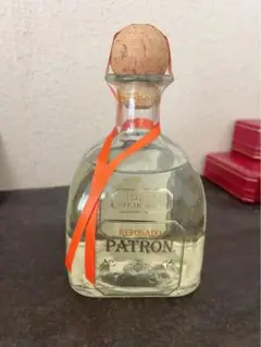 PATRON レポサド テキーラ 100%ブルーアガベ 750ml