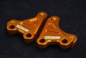 MC28 フロントキャリパーサポート【 ゴールド 】40mm ブレンボ MFZ NSR250R T2racing