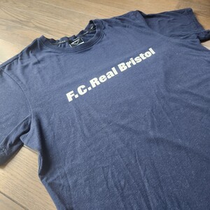 ★SOPH.製F.C.ReaI Bristol　FCRBシンプルロゴ入り半袖Tシャツ　サイズМ　リアルブリストル　レアルブリストル　ソフネット