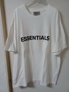 エッセンシャルズ　オーバーサイズ　Tシャツ