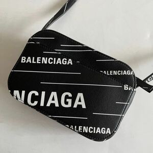 【極美品】 ほぼ未使用 バレンシアガ BALENCIAGA ショルダーバッグ ブランド 黒 ブラック レディース メンズ 男女兼用 かばん ローマ字