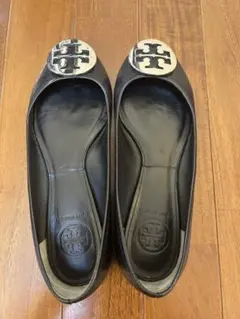 Tory Burch ブラックフラットシューズ　23cm