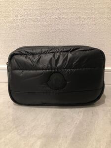 新品　MONCLER モンクレール ダウン調 セカンドバッグ (ポーチ)