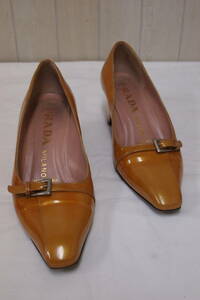 中古品☆ＰＲＡＤＡ　ＭＩＬＡＮＯ☆イタリア製☆３５☆ヒール高さ５ｃｍ☆パンプス☆２０６Ｓ４－Ｆ１０２９３