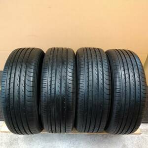 ★バリ山 215/60R16 95H ヨコハマタイヤ ブルーアース BluEarth RV03 22年製 4本セット #エスティマ #クラウン #オデッセイ #ヴェゼル #CX3