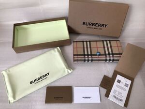 BURBERRY 長財布