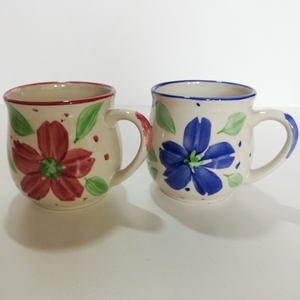 80～90年代 MADE IN CHINA 赤花 青花 マグカップ ペア 2客セット 未使用［中国美術 中華工芸 中国陶磁 中国土産 景徳鎮］