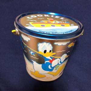 ＊レア＊Disney ドナルド・ダック　バケツ型クッキーの空き缶　小物入れ　TDR