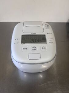 超美品　TIGER タイガー圧力IH炊飯ジャー　23年製　JPI-10SC 5合炊き　使用期間極少　ホワイト