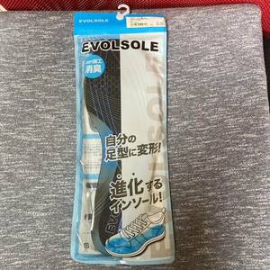 定価3,960円　進化するインソール　フリーサイズ　EVOLOLE