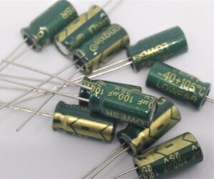 100uf 100μF 25V 105℃6×12電解コンデンサー　10個組１セット