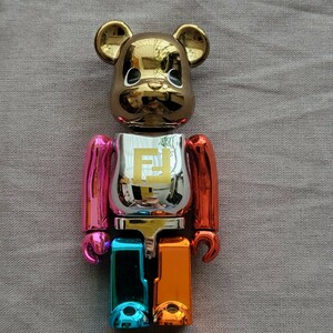 ベアブリック FENDI マルチカラー 100% BE@RBRICK フェンディ multi color BEARBRICK メディコムトイ MEDICOM TOY kaws フィギュア ソフビ