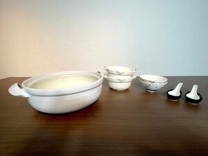 【福岡】キッチン雑貨 土鍋＆和食器アソートセット◆土鍋/ミニ土鍋/茶碗/レンゲ/レンゲ置き◆土鍋のフタなし◆モデルR展示品◆KO560_Tｍ