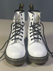 Dr Martens. 8eye Boot Made in Vietnam Size 4