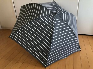 ☆送料無料☆新品☆オーロラ/日本製・紳士折りたたみ傘晴雨兼用傘/日傘雨傘/持ち手バンブー/ボーダーグレー