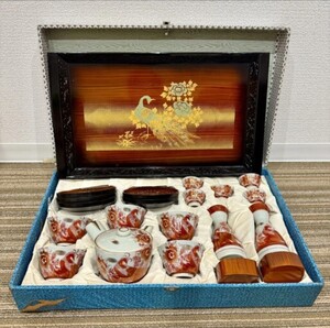 九谷焼セット 工芸品 急須＆湯呑＆茶たく 徳利＆お猪口 お盆 友箱入り アンティーク 昭和レトロ