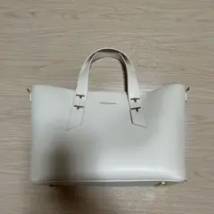 CHARLES & KEITH ホワイト ハンドバッグ 付属品あり