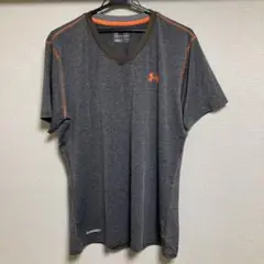 Under Armour XL VネックTシャツ heatgear