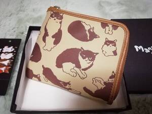 ★新品即決★定価8250円税込●マンハッタナーズ 猫財布 /猫ナナちゃん/黒白ハチワレ猫/スクエアパース軽量 L字ファスナー コンパクト折財布