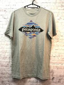 【良品】patagonia｜パタゴニア　Tシャツ　グレー　プリントロゴ　半袖　メンズ　S