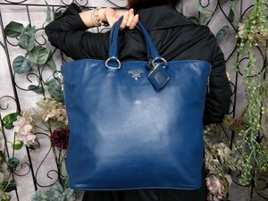 ●超美品●PRADA プラダ●メンズ●ロゴ金具●カーフ レザー 本革●トート バッグ●ブルー●シルバー金具●A4 収納 書類 かばん●Js52103