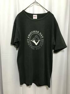 anvil アンビル　ヨガポーズプリントTシャツ　USA古着　BLACK M size シンプルTシャツ　unisex　USA製