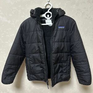 【返品不可】目白パタゴニア購入　patagonia ジャケット サイズxs5-6 比較的に美品　カラーブラック　内側ボアは使用感あり