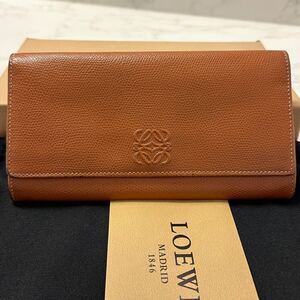 ロエベ　LOEWE 財布　二つ折り　長財布　アナグラム　メンズ　