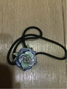 ♪アクセサリー 大量格安出品 ヘアーゴム バラ 薔薇 青 水色♪