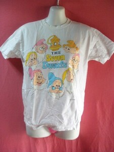 ＵＳＥＤ キッズ ディズニー Seven Dwarfs Ｔシャツ サイズ１５０ 白系